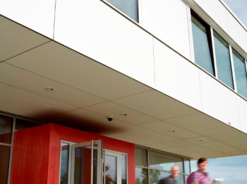 Die moderne Jugendherberge Beaufort hat ihre Türen 2013 eröffnet