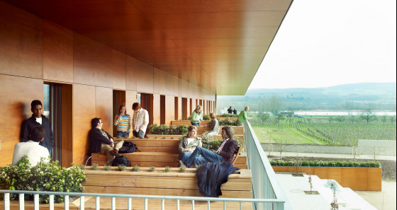 L’auberge de jeunesse de Remerschen est située dans le triangle transfrontalier du Luxembourg, de la France et de l’Allemagne.