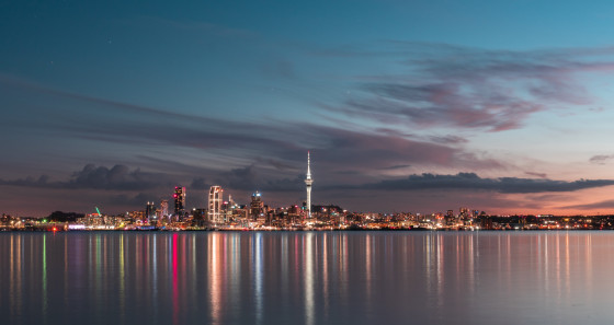 Auckland most important tourist attractions include national historic sites, festivals, performing arts, sports activities, and a variety of cultural institutions.
