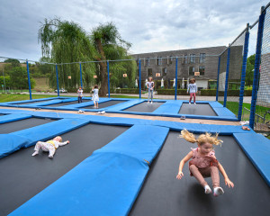 Youth hostel Echternach - Trampoline (13)