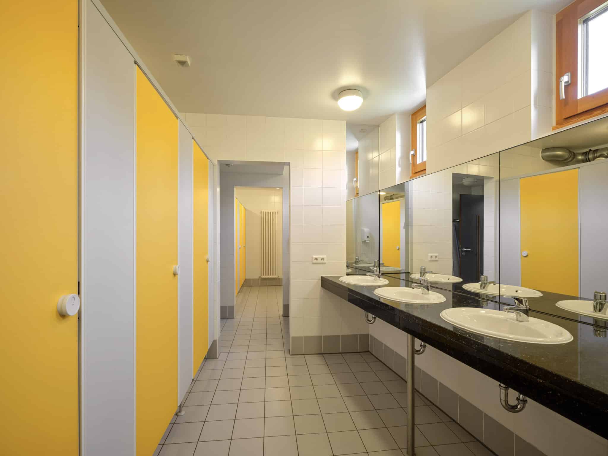 Das Gemeinschaftsbad als soziales Experiment