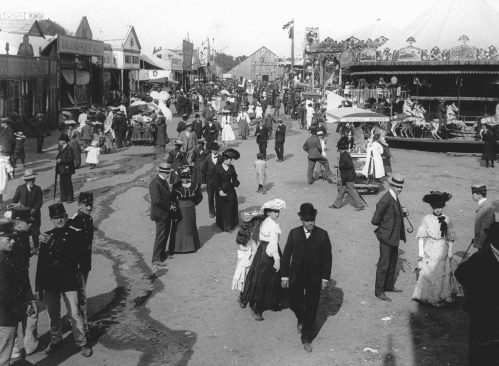A busy day at the Shuebefouer in 1904